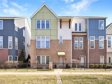 2278 City View Drive, Cleveland, OH 44113