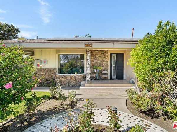 7705 Ben Avenue, North Hollywood, CA 91605