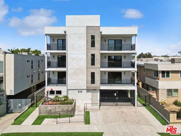 819 E La Palma Drive, Unit 5, Inglewood, CA 90301