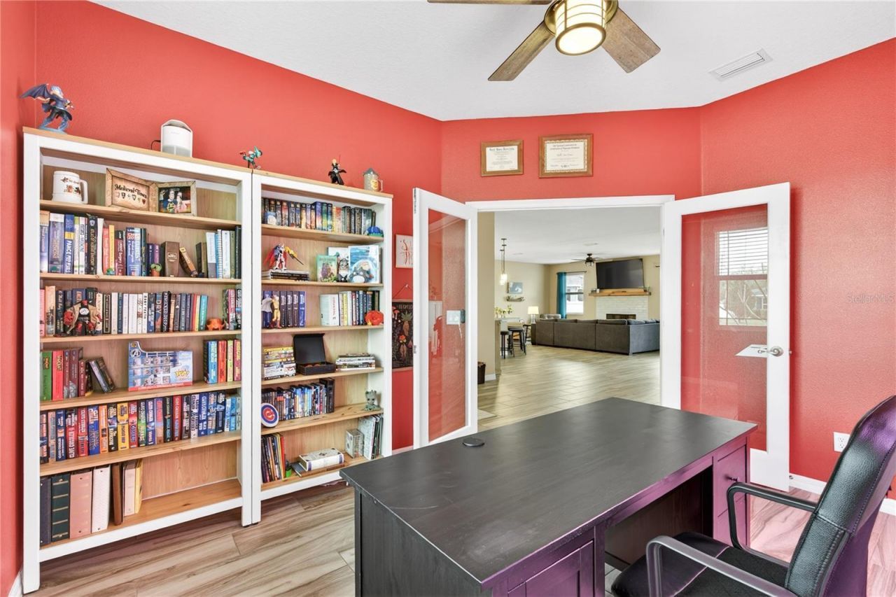 36452 Grand Island Oaks Circle, Grand Island, FL 32735 Photo