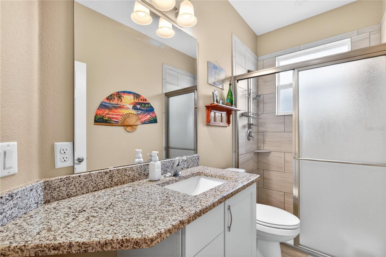 36452 Grand Island Oaks Circle, Grand Island, FL 32735 Photo