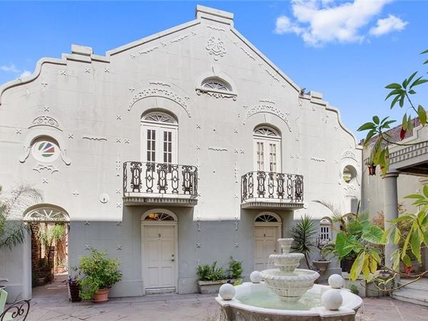 523 DUMAINE Street , Unit 1B, New Orleans, LA 70116