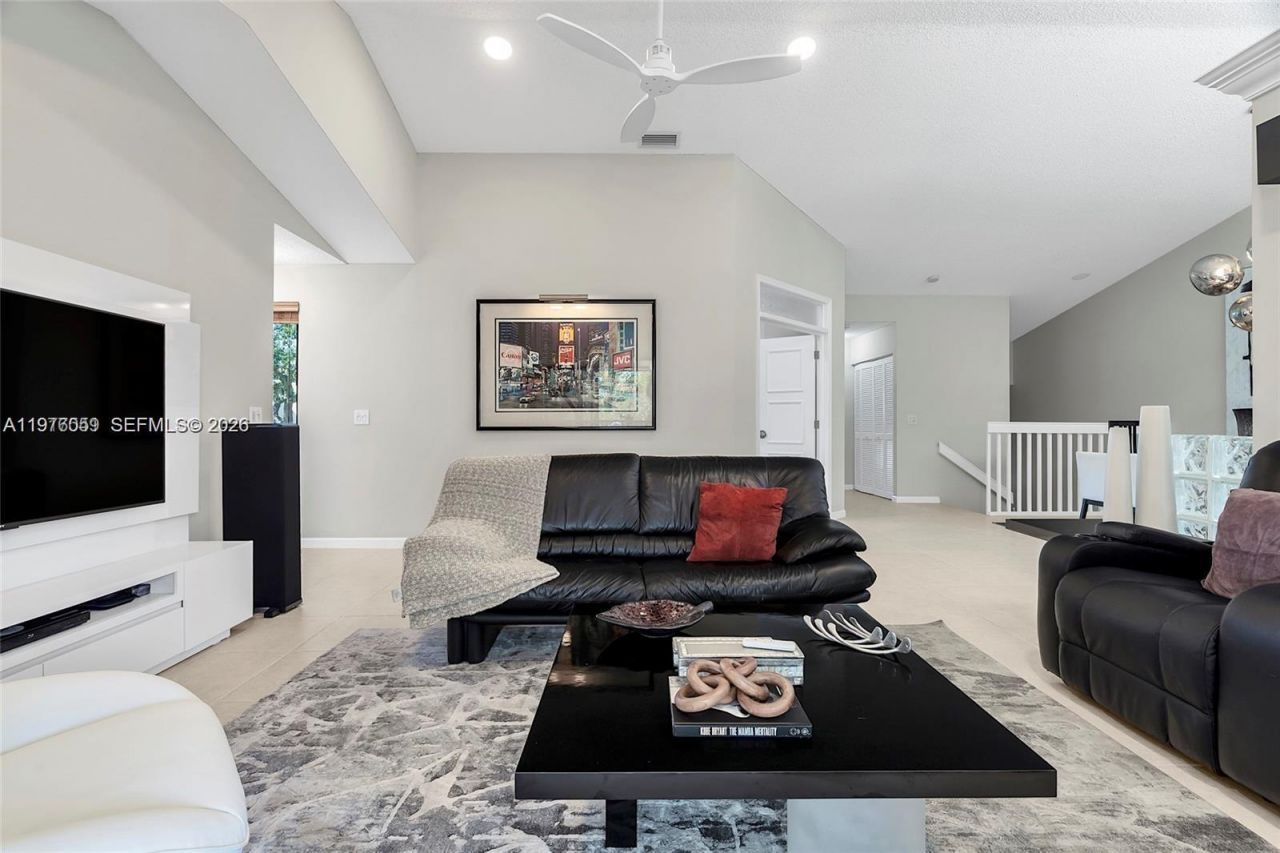 7525 NW 61st Ter , Unit 804, Parkland, FL 33067 Photo