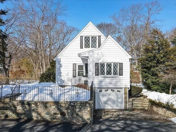 72 Crane St, Dedham, MA 02026