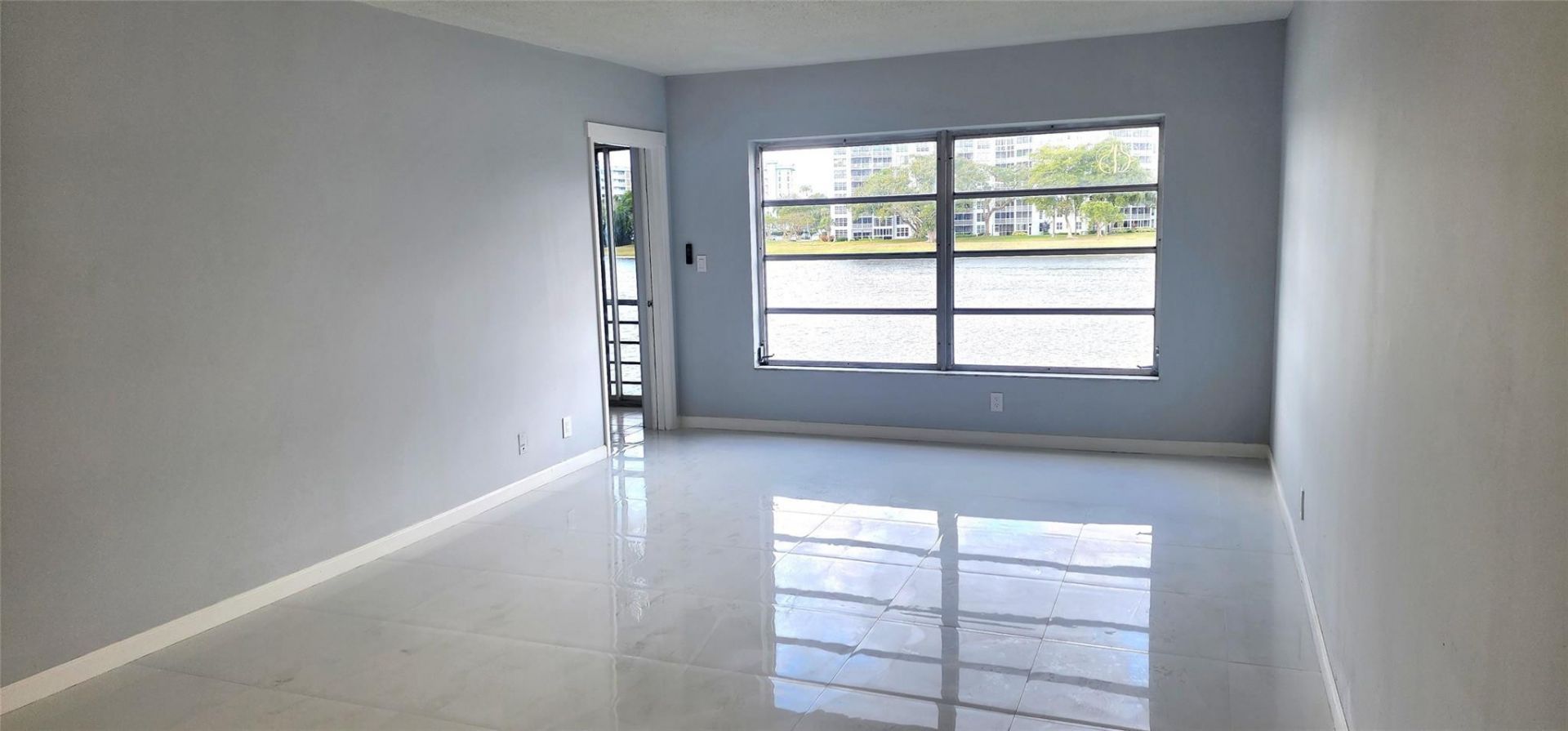 2801 N Palm Aire Drive, Unit 205, Pompano Beach, FL 33069 Photo
