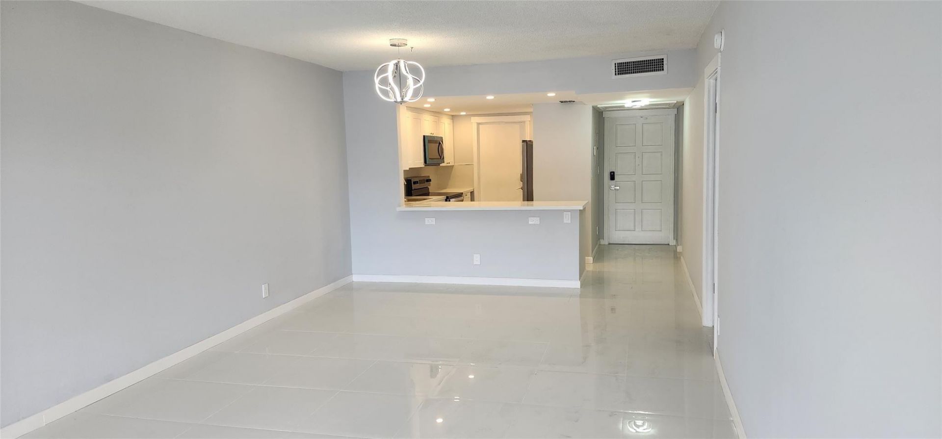 2801 N Palm Aire Drive, Unit 205, Pompano Beach, FL 33069 Photo