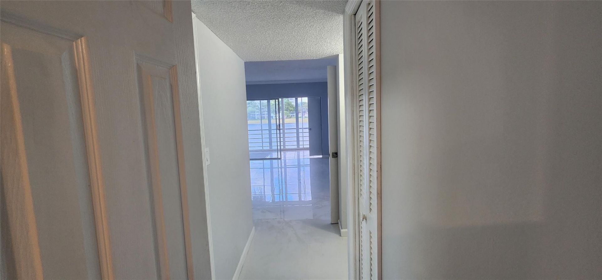 2801 N Palm Aire Drive, Unit 205, Pompano Beach, FL 33069 Photo