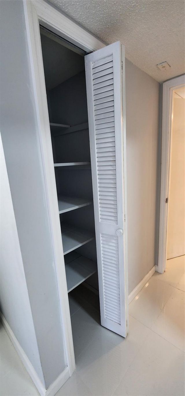 2801 N Palm Aire Drive, Unit 205, Pompano Beach, FL 33069 Photo