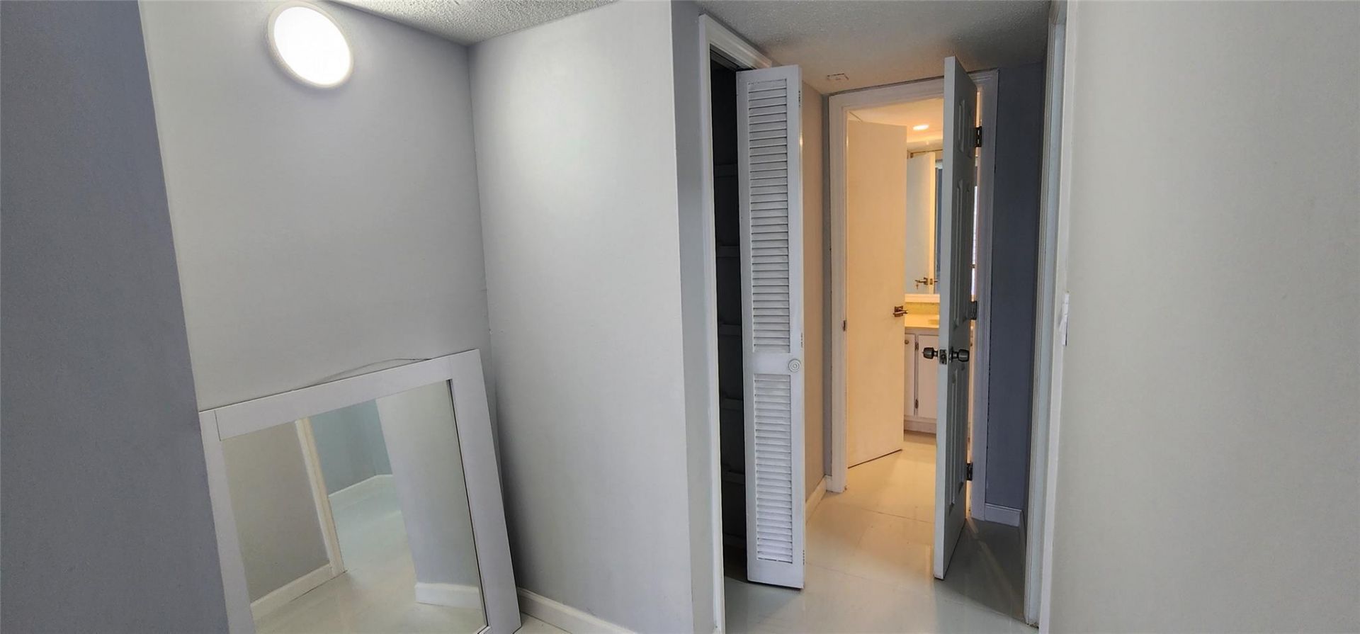 2801 N Palm Aire Drive, Unit 205, Pompano Beach, FL 33069 Photo