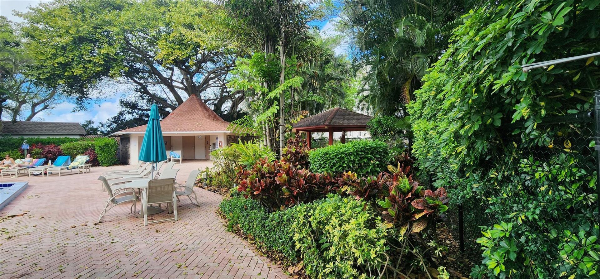 2801 N Palm Aire Drive, Unit 205, Pompano Beach, FL 33069 Photo