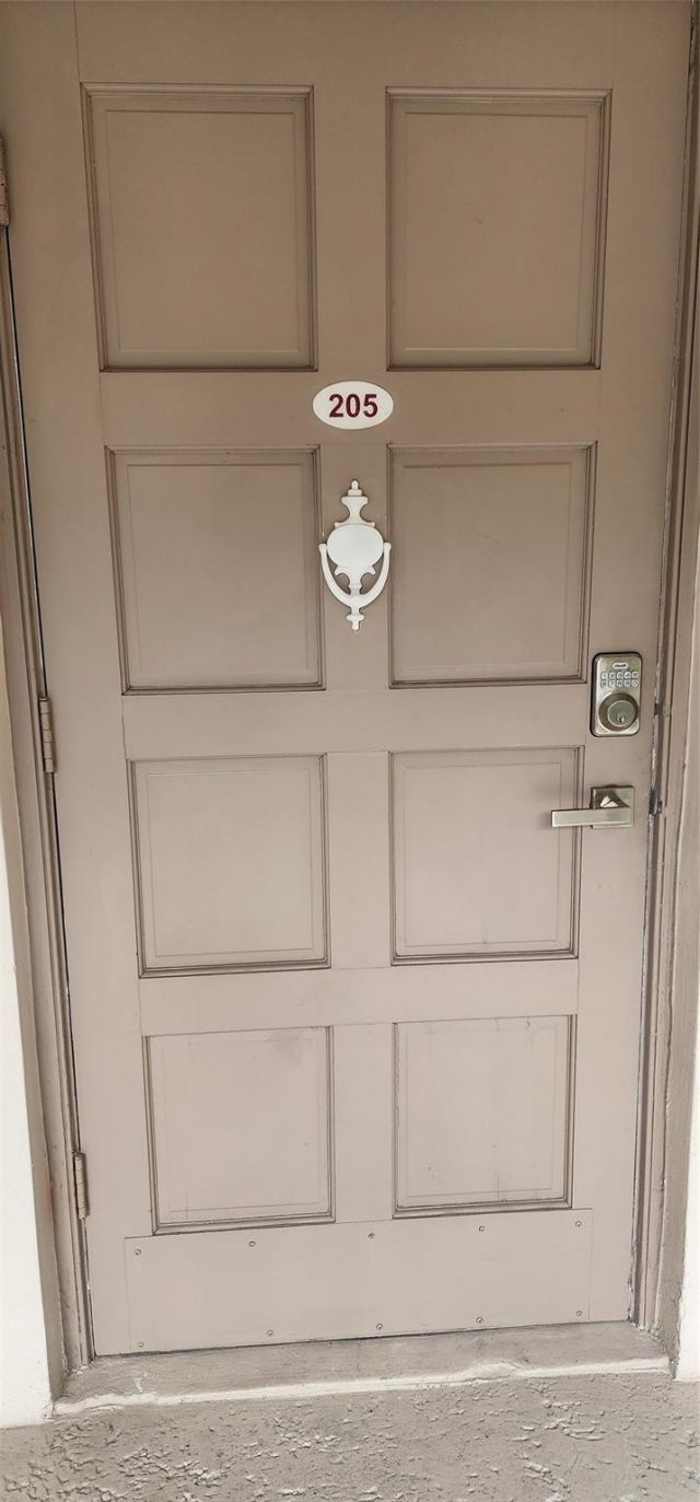 2801 N Palm Aire Drive, Unit 205, Pompano Beach, FL 33069 Photo