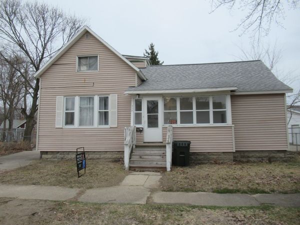 712 Evanston Avenue, Muskegon, MI 49442