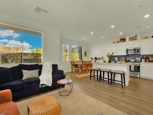 129 Laguna Commons Lane, Henderson, NV 89015