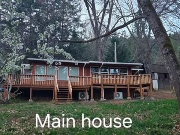 206 Lower Wolf Creek Road, Wolf Creek, OR 97497