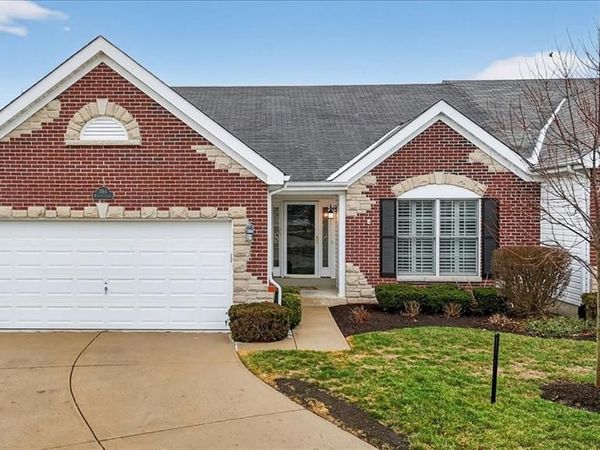 784 River Glen Drive, O'Fallon, MO 63368