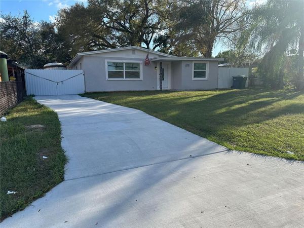 4305 E HENRY AVENUE , TAMPA, FL 33610
