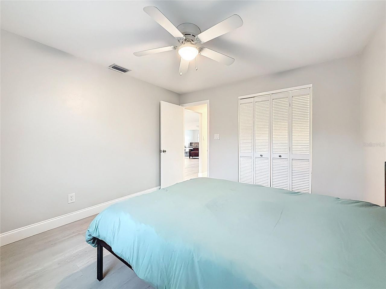 2400 Granada Circle W, Saint Petersburg, FL 33712 Photo