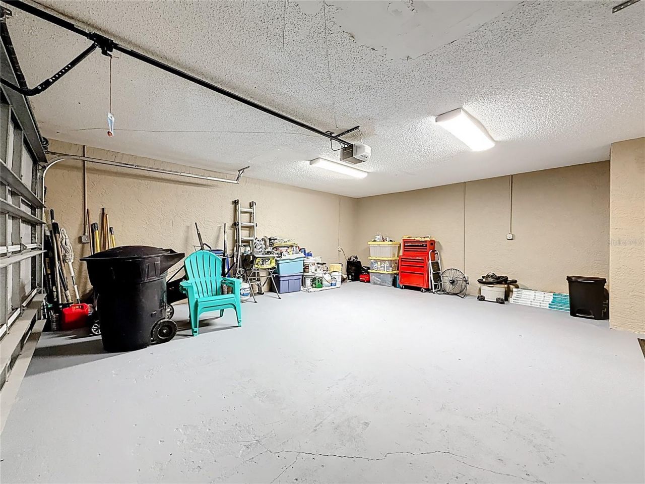 2400 Granada Circle W, Saint Petersburg, FL 33712 Photo