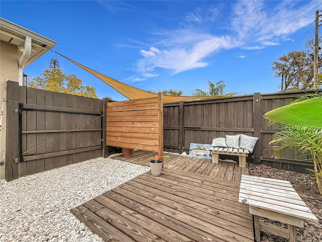 2400 Granada Circle W, Saint Petersburg, FL 33712 Photo