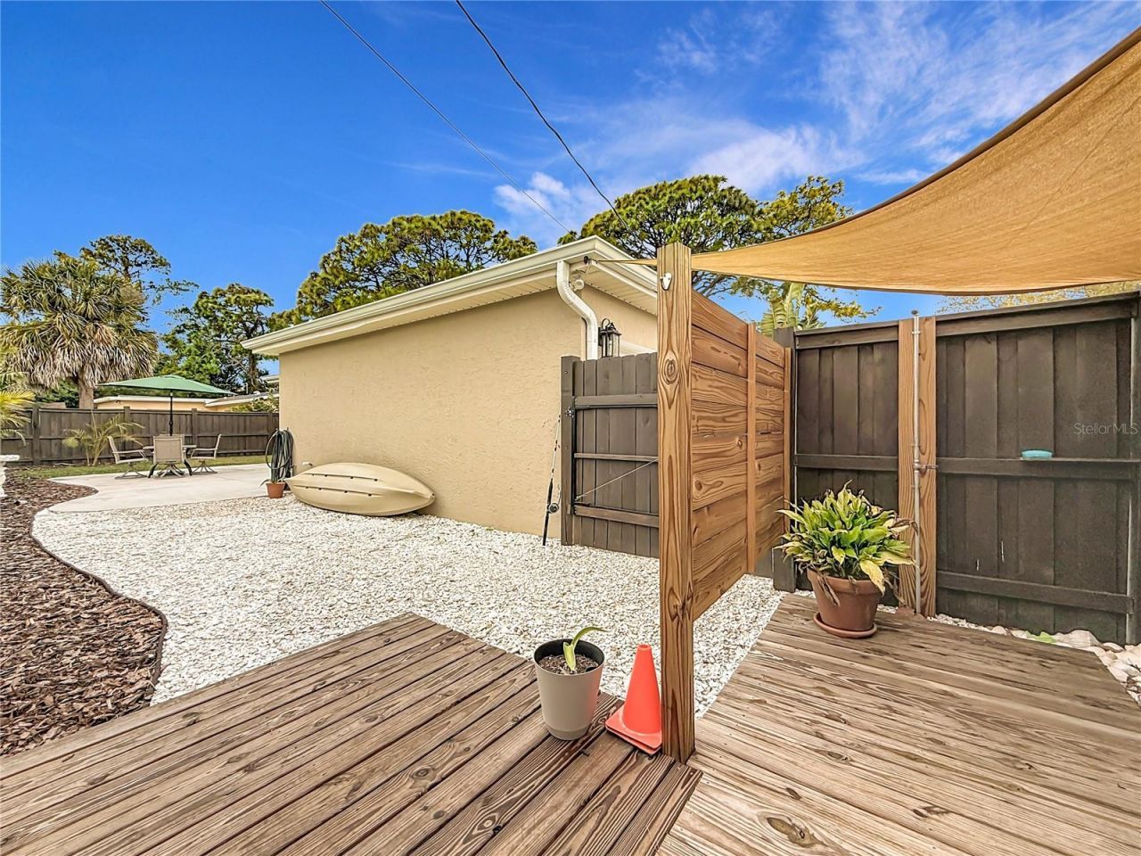 2400 Granada Circle W, Saint Petersburg, FL 33712 Photo