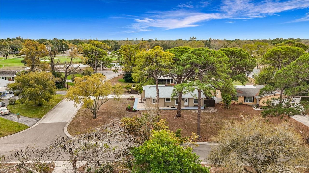 2400 Granada Circle W, Saint Petersburg, FL 33712 Photo