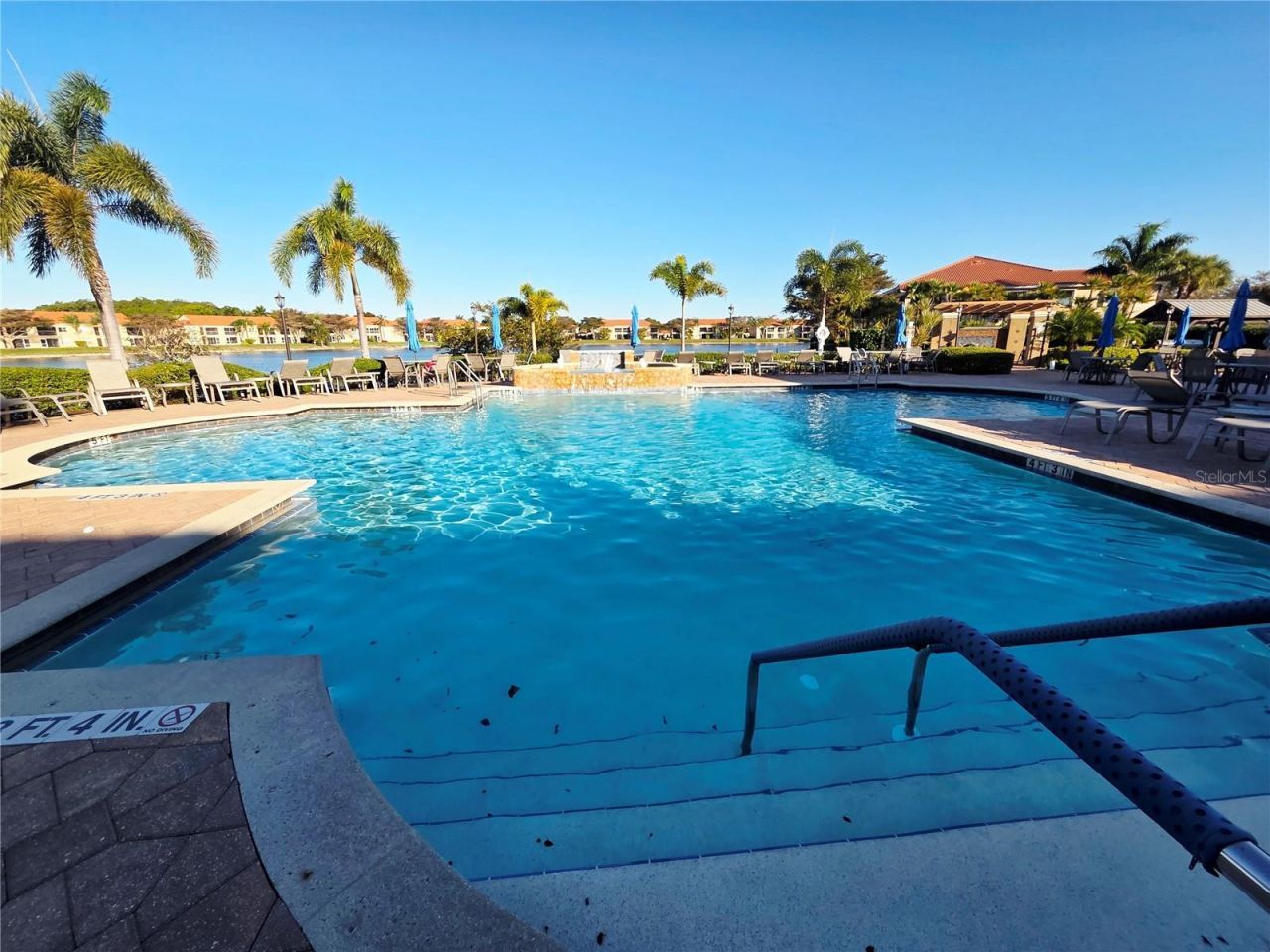 6775 Huntington Lakes Circle, Unit 202, Naples, FL 34119 Photo