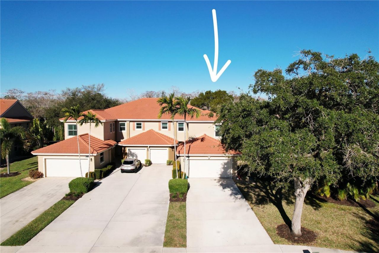 6775 Huntington Lakes Circle, Unit 202, Naples, FL 34119 Photo