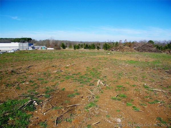 E Washington Street , Idabel, OK 74745