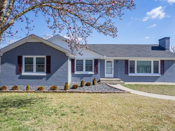 108 North Hardin Drive , Columbia, TN 38401