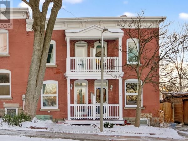 4 Lower Charlotte Street , Ottawa, ON K1N8K1