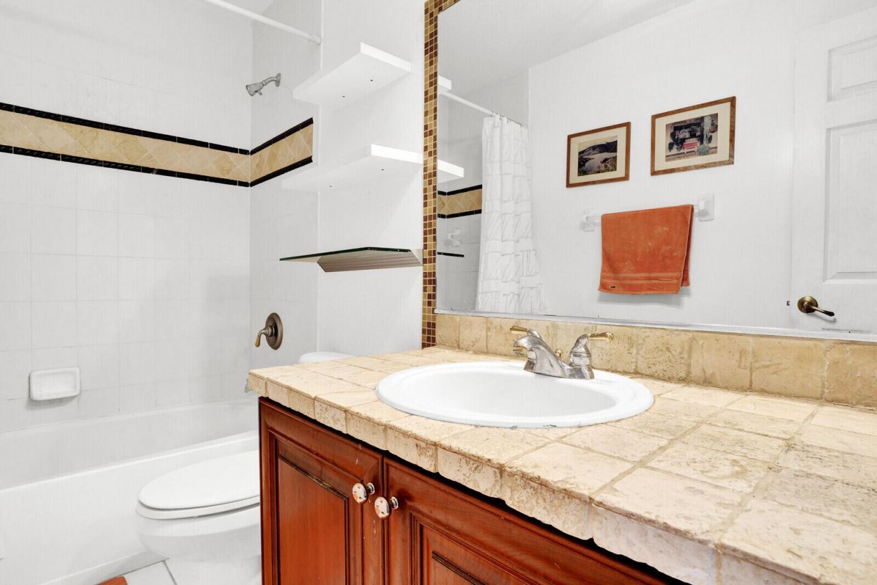 3484 Commodore Court, West Palm Beach, FL 33411 Photo