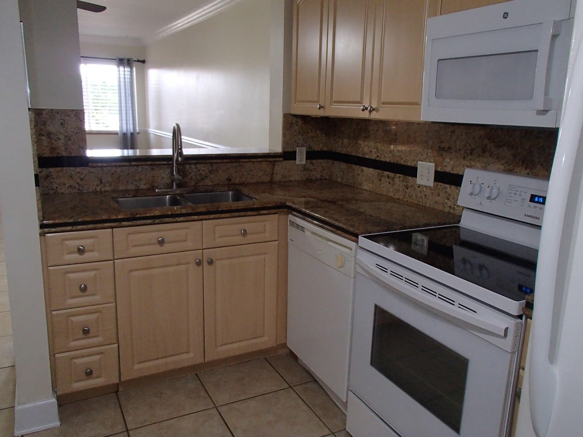 7910 NW 7th Street, Unit 103-8, Pembroke Pines, FL 33024 Photo