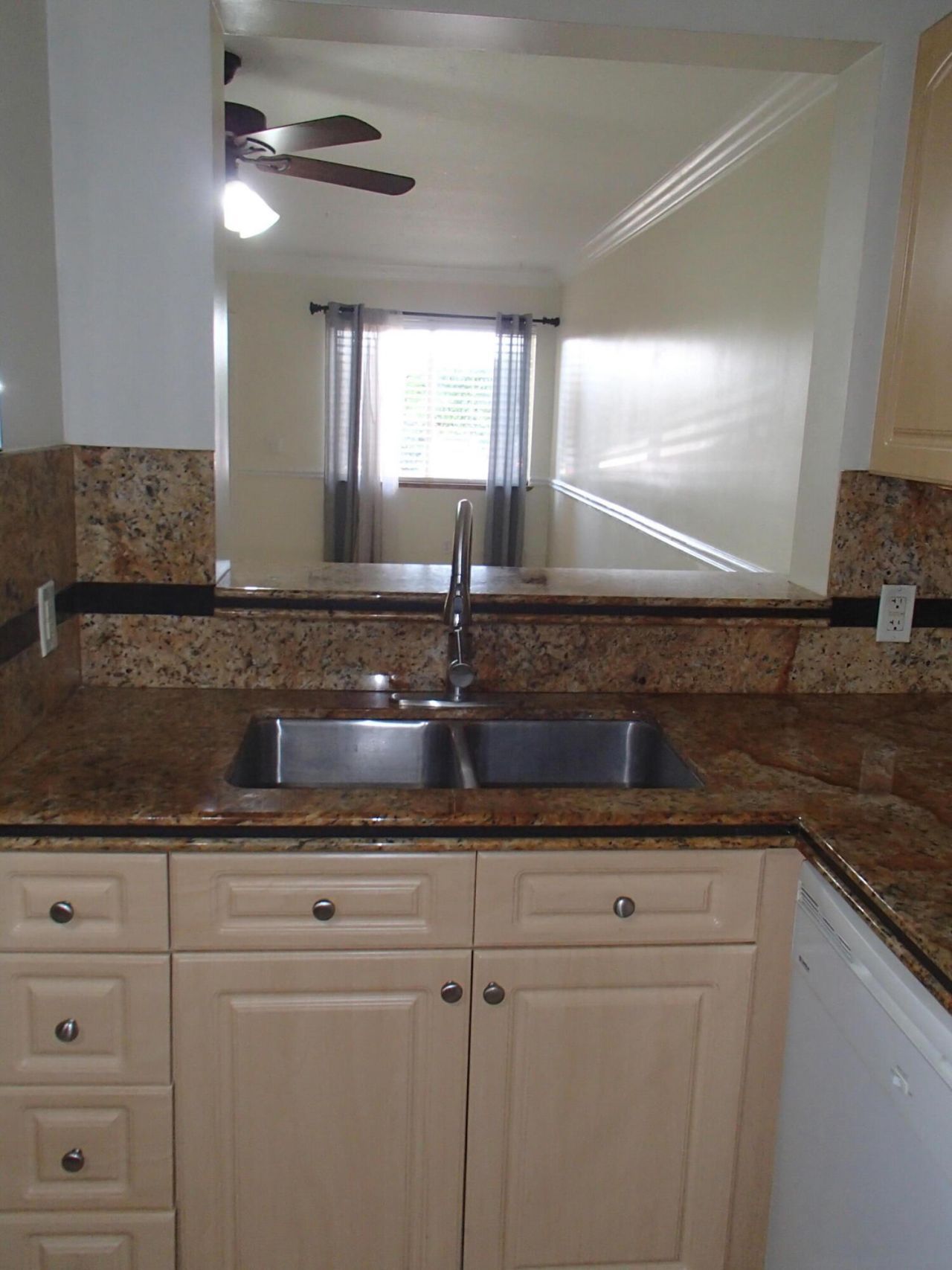 7910 NW 7th Street, Unit 103-8, Pembroke Pines, FL 33024 Photo