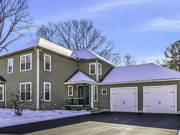 62 Ashland, Holliston, MA 01746