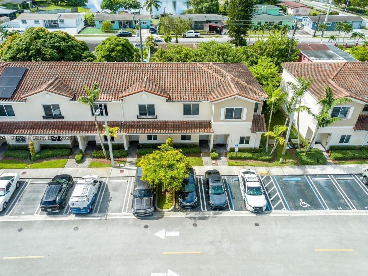 2820 NW 180th St , Miami Gardens, FL 33056 Photo