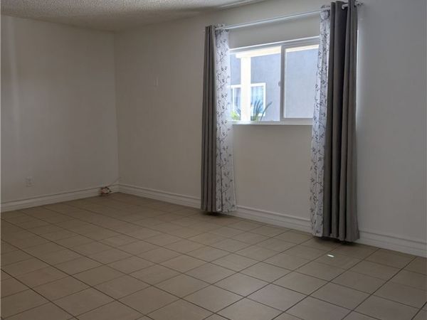 665 W Altadena, Unit 51, Altadena, CA 91001