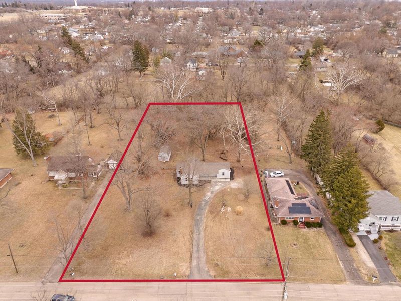 4534 N Fairgreen Drive, Dayton, OH 45416 Photo 3