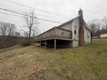 300 Benedum Run Road, Bridgeport, WV 26330