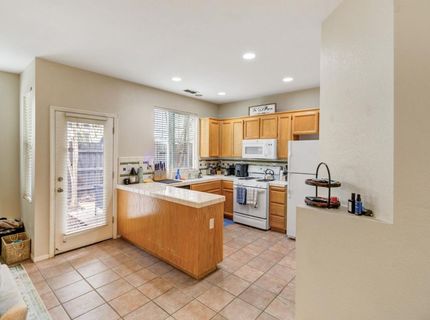 840 27th St, Sacramento, CA 95816 Photo