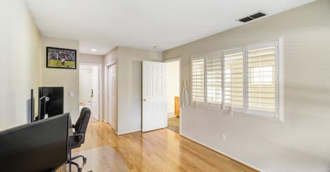 840 27th St, Sacramento, CA 95816 Photo