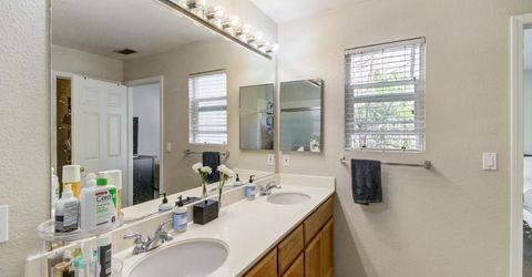 840 27th St, Sacramento, CA 95816 Photo