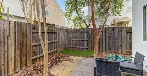 840 27th St, Sacramento, CA 95816 Photo