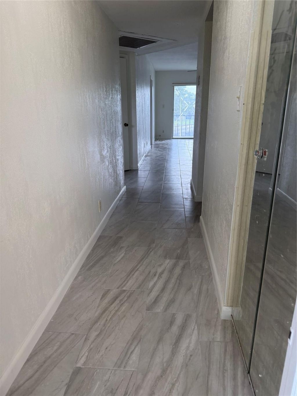 7901 Colony Circle, Unit 201, Fort Lauderdale, FL 33321 Photo