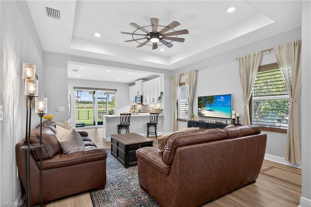 4653 Centaurus Cir, Naples, FL 34120 Photo
