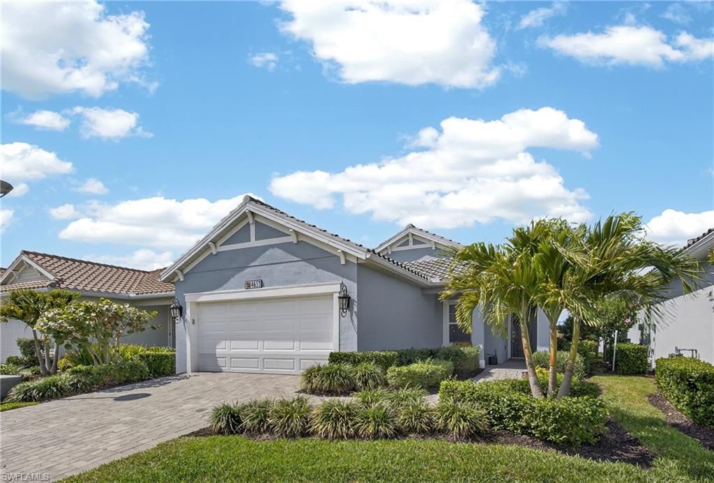 4653 Centaurus Cir, Naples, FL 34120 Photo