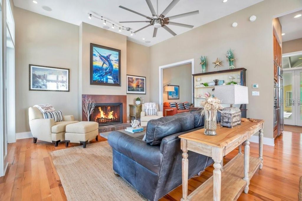 1423 N Atlantic Avenue, New Smyrna Beach, FL 32169 Photo