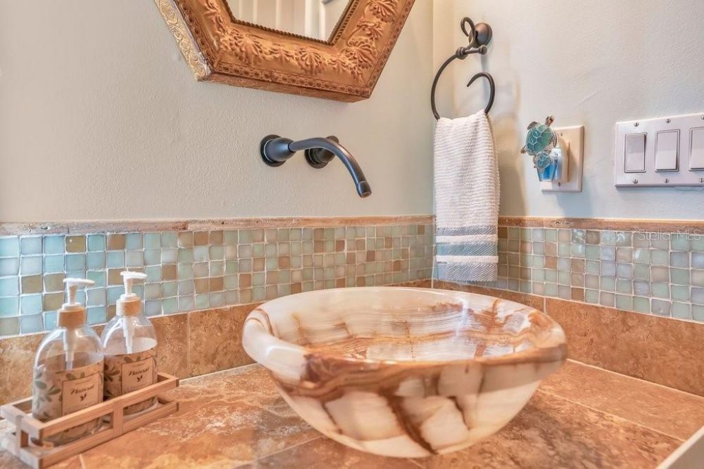 1423 N Atlantic Avenue, New Smyrna Beach, FL 32169 Photo