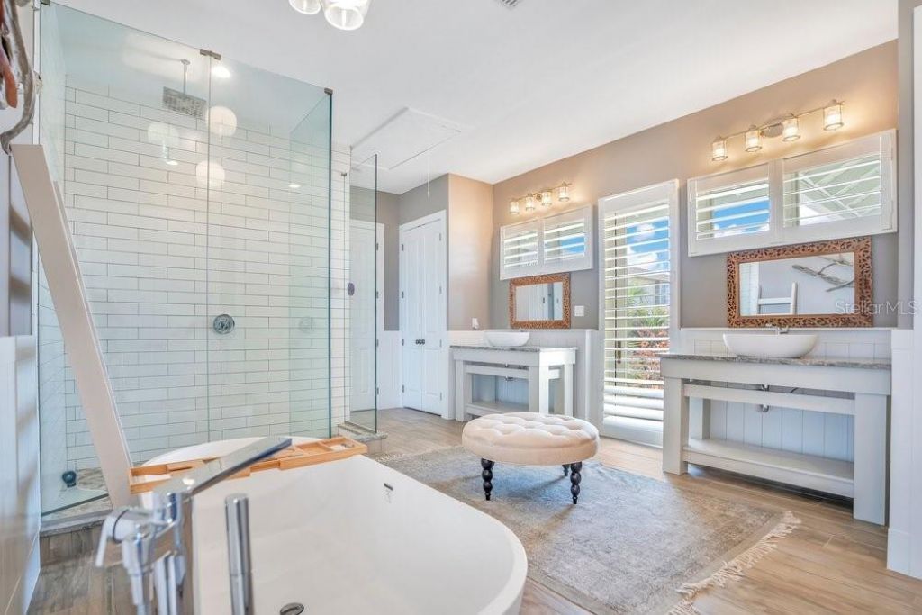 1423 N Atlantic Avenue, New Smyrna Beach, FL 32169 Photo