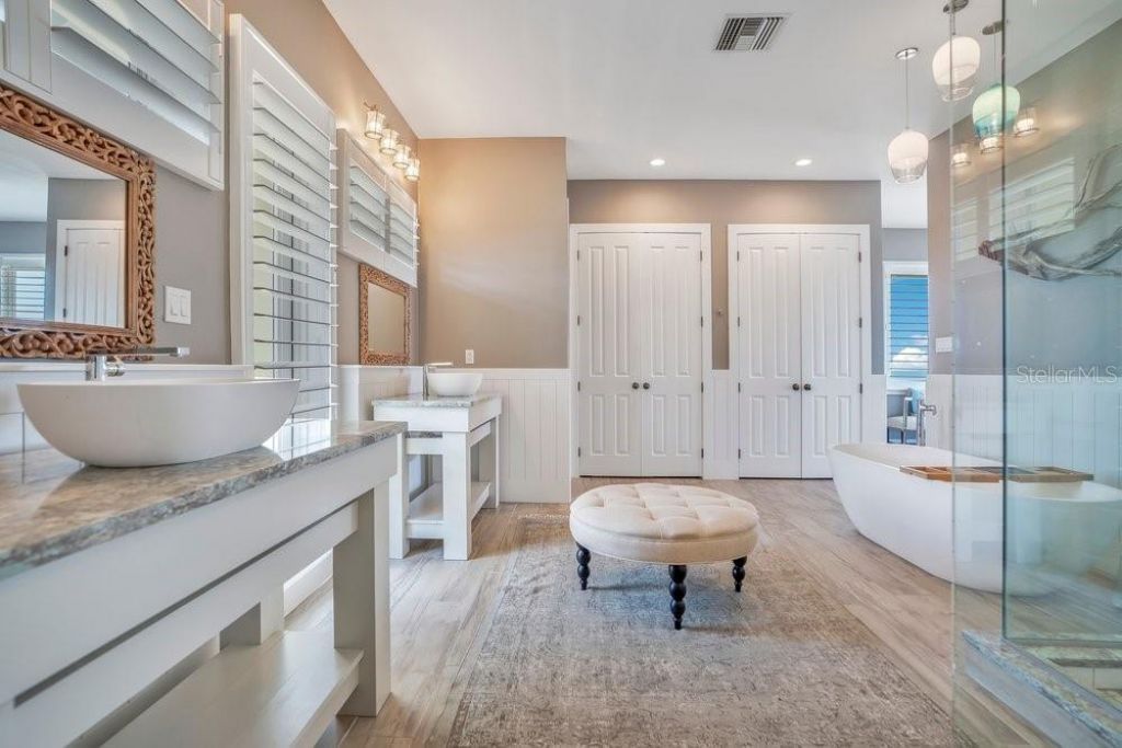 1423 N Atlantic Avenue, New Smyrna Beach, FL 32169 Photo