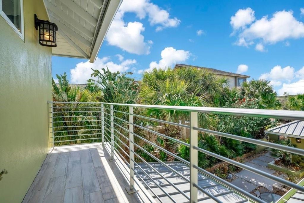 1423 N Atlantic Avenue, New Smyrna Beach, FL 32169 Photo